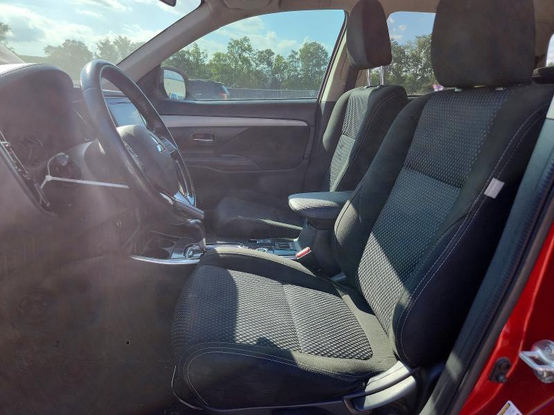 65369696 :رقم المزاد ، JA4AZ3A39JZ039181 vin ، 2018 Mitsubishi Outlander مزاد بيع