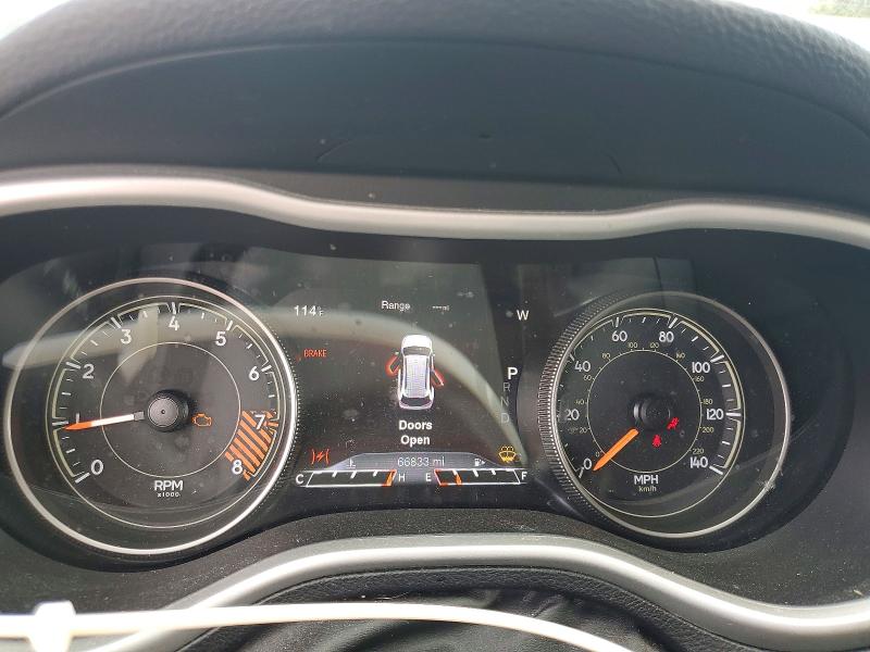 64306196 :رقم المزاد ، 1C4PJMBS8FW685985 vin ، 2015 Jeep Cherokee مزاد بيع