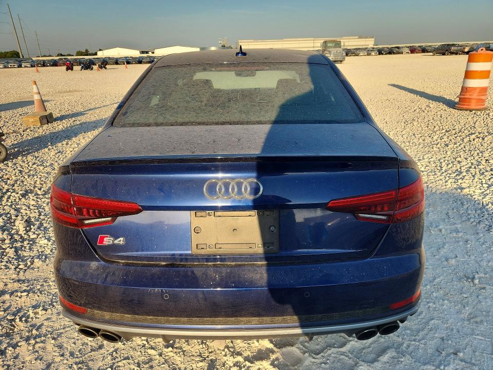 Продаж на аукціоні авто 2018 Audi S4, vin: WAUB4AF42JA003732, номер лоту: 65827756