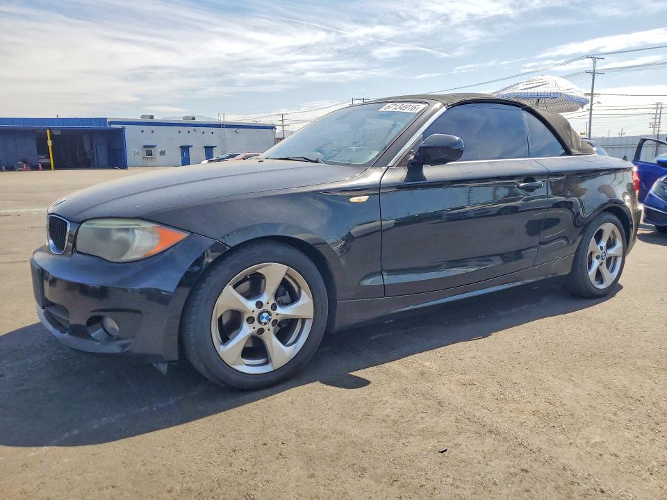67134916 :رقم المزاد ، WBAUN1C55DVR00818 vin ، 2013 Bmw 128 مزاد بيع