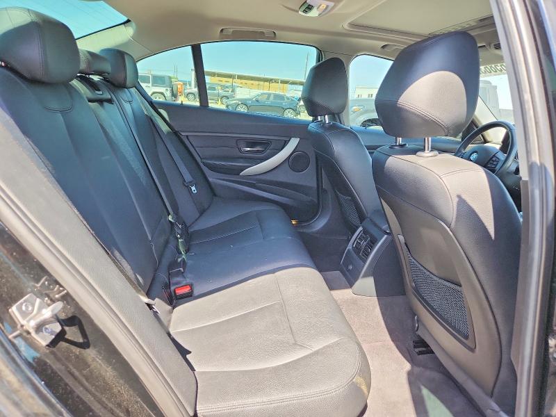 65863206 :رقم المزاد ، WBA3A5C50DF601830 vin ، 2013 Bmw 328 مزاد بيع