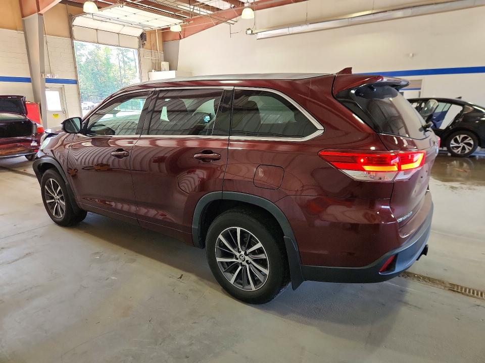 Продаж на аукціоні авто 2017 Toyota Highlander, vin: 5TDJZRFHXHS386625, номер лоту: 67243886