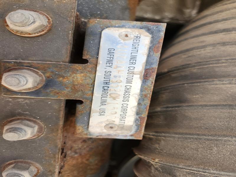 Продажа на аукционе авто 2002 Frht Chasis, vin: 4UZAAHBS52CK15904, номер лота: 63618596