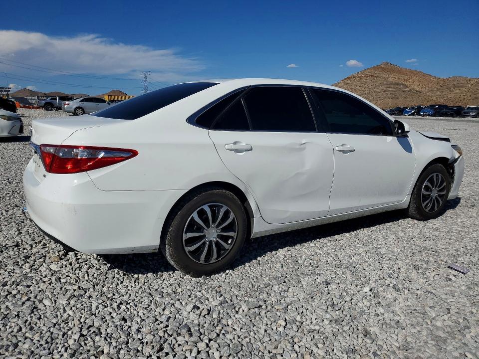 2016 Toyota Camry მანქანა იყიდება აუქციონზე, vin: 4T4BF1FK8GR562674, აუქციონის ნომერი: 66843276