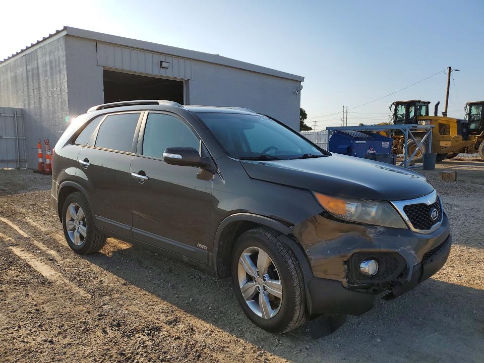 65813146 :رقم المزاد ، 5XYKUCA66CG220596 vin ، 2012 Kia Sorento مزاد بيع