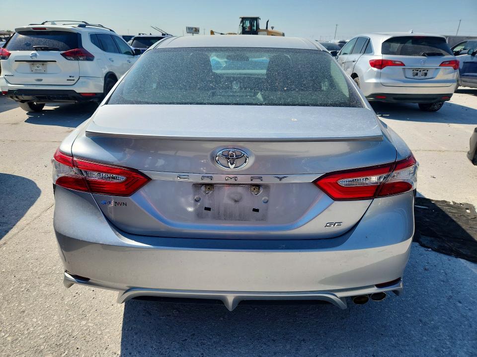 2018 Toyota Camry მანქანა იყიდება აუქციონზე, vin: 4T1B11HK5JU149625, აუქციონის ნომერი: 67164366