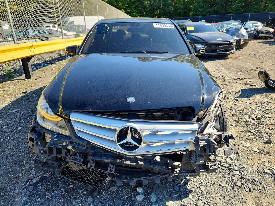 Продаж на аукціоні авто 2013 Mercedes-benz C, vin: WDDGF8AB7DR241539, номер лоту: 65635396