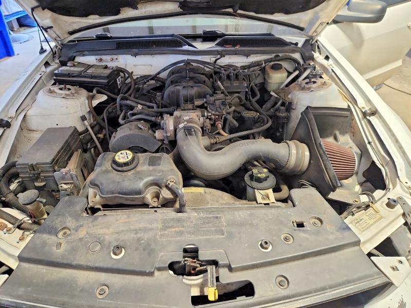 2005 Ford Mustang მანქანა იყიდება აუქციონზე, vin: 1ZVFT80N155152369, აუქციონის ნომერი: 66070736