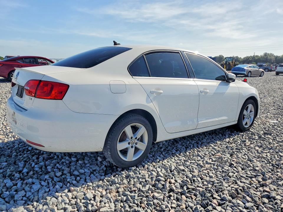 64389066 :رقم المزاد ، 3VWLL7AJ3CM367414 vin ، 2012 Volkswagen Jetta مزاد بيع
