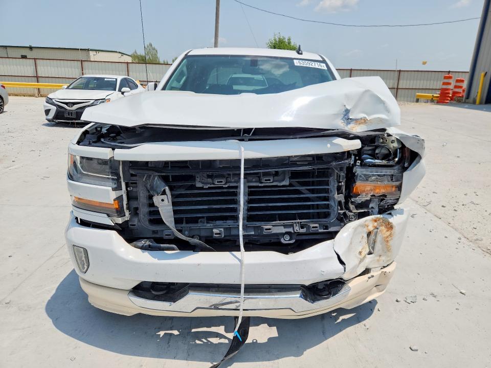Продажа на аукционе авто 2018 Chevrolet Silverado, vin: 3GCUKRECXJG495355, номер лота: 63592716