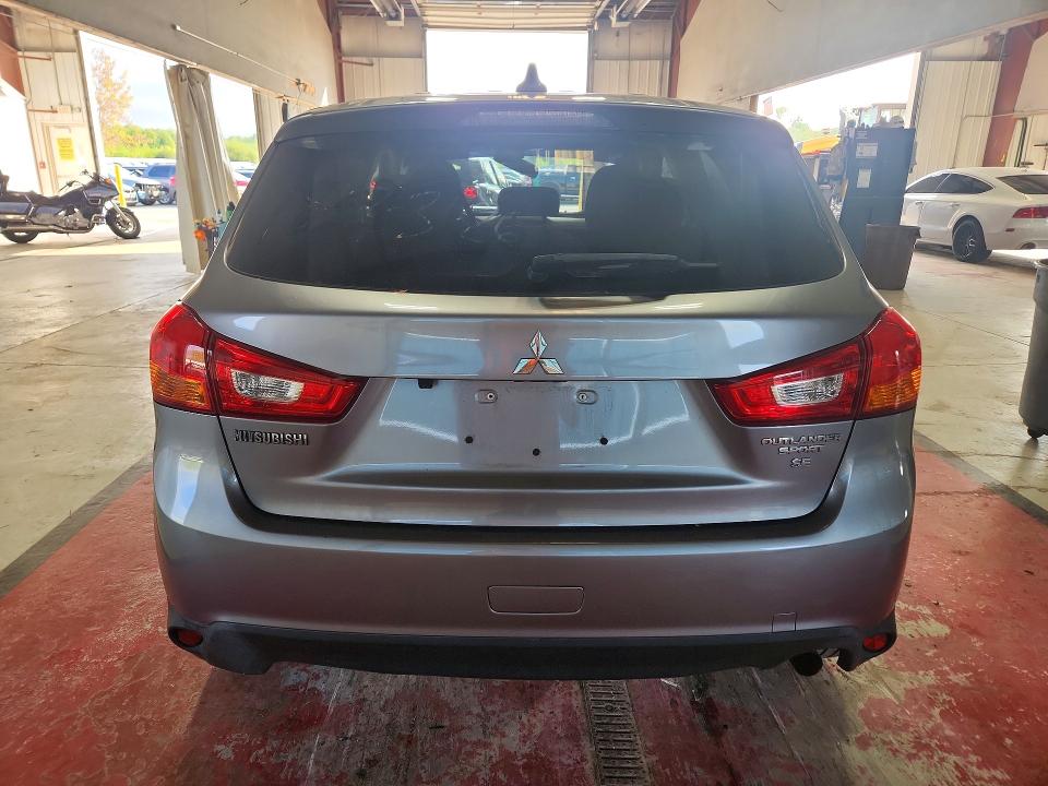 Продажа на аукционе авто 2017 Mitsubishi Outlander Sport, vin: JA4AP3AW1HZ024216, номер лота: 63789936