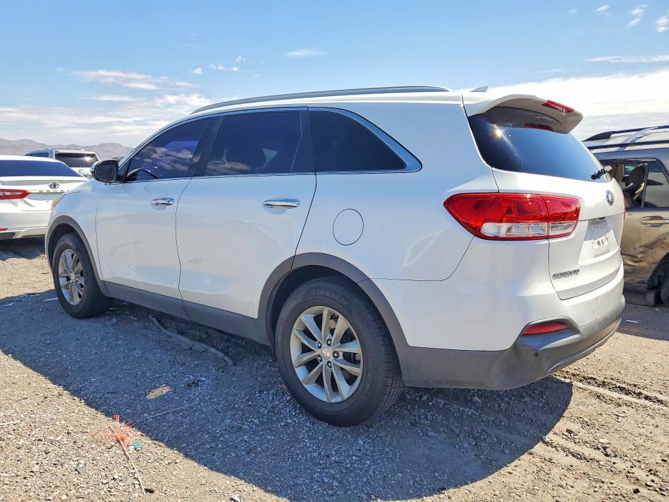 2016 Kia Sorento მანქანა იყიდება აუქციონზე, vin: 5XYPG4A34GG085472, აუქციონის ნომერი: 64934616