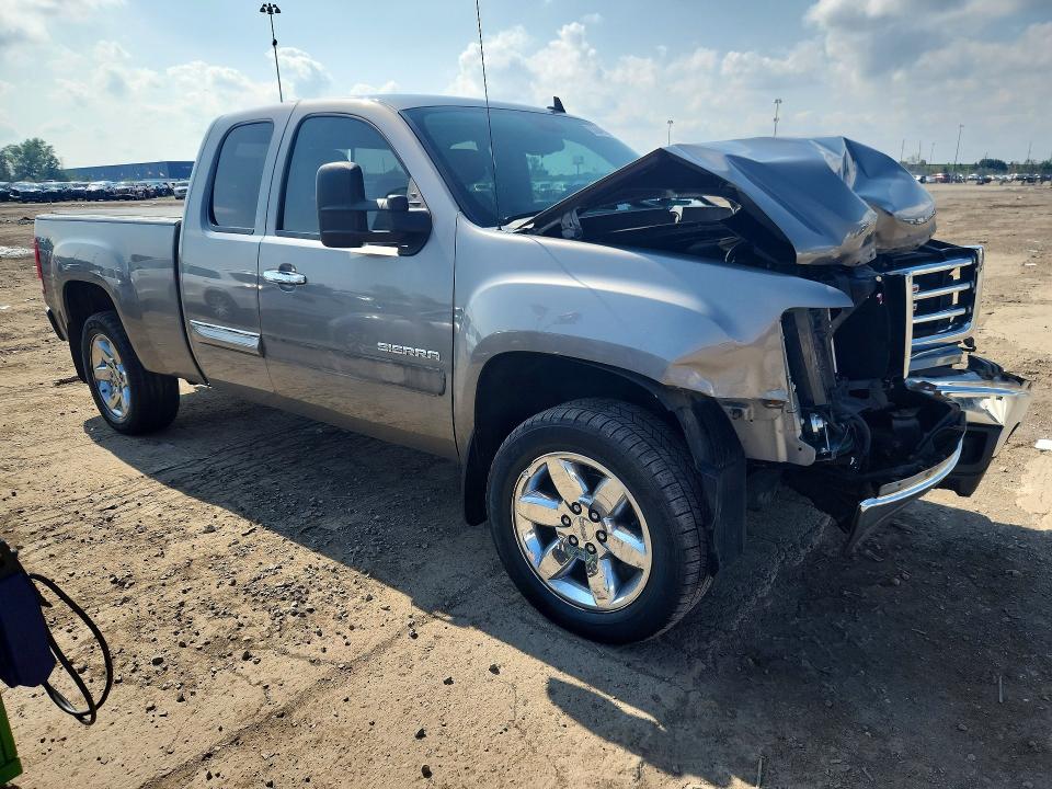 63849586 :رقم المزاد ، 1GTR2VE77DZ349968 vin ، 2013 Gmc Sierra مزاد بيع