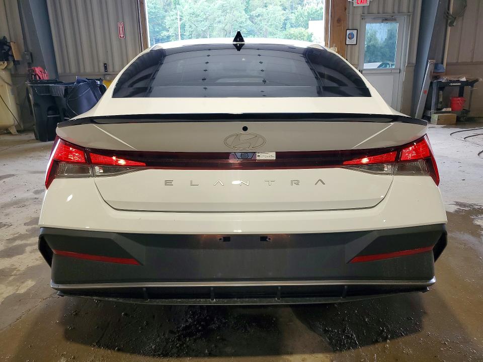 2025 Hyundai Elantra მანქანა იყიდება აუქციონზე, vin: KMHLM4DG9SU040732, აუქციონის ნომერი: 64454296