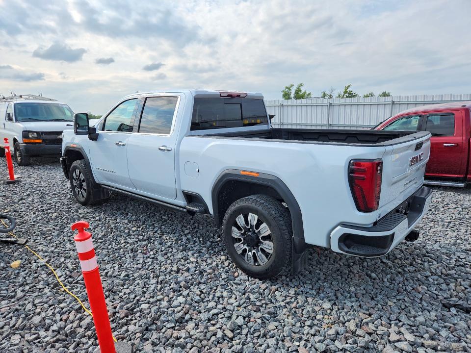 63469616 :رقم المزاد ، 1GT4UREY2TF126791 vin ، 2026 Gmc Sierra مزاد بيع