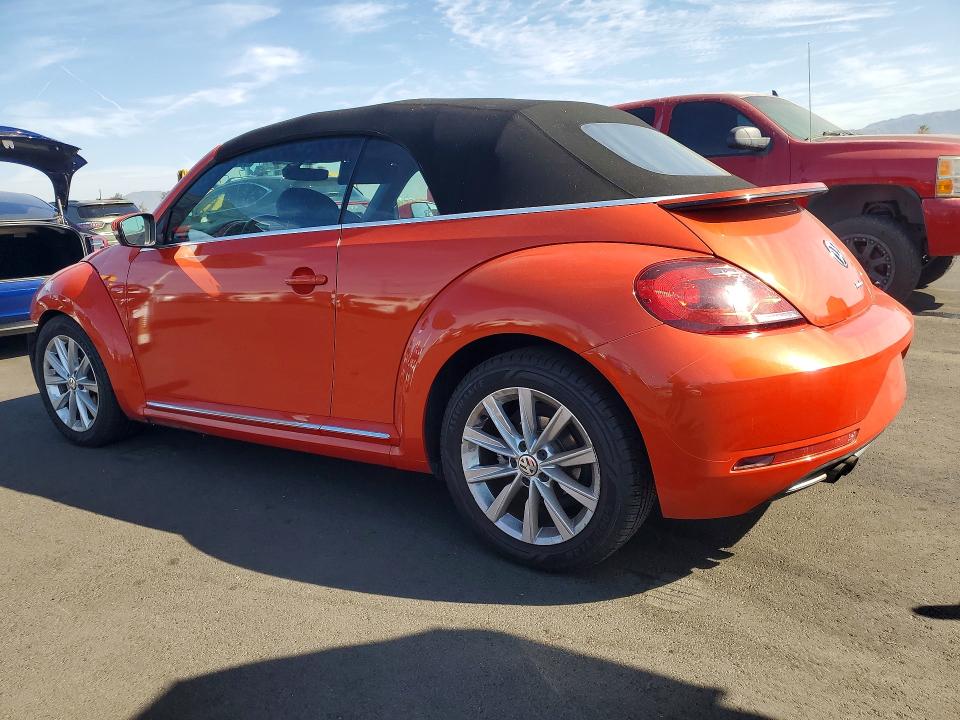 66514976 :رقم المزاد ، 3VW5DAATXJM506892 vin ، 2018 Volkswagen Beetle مزاد بيع