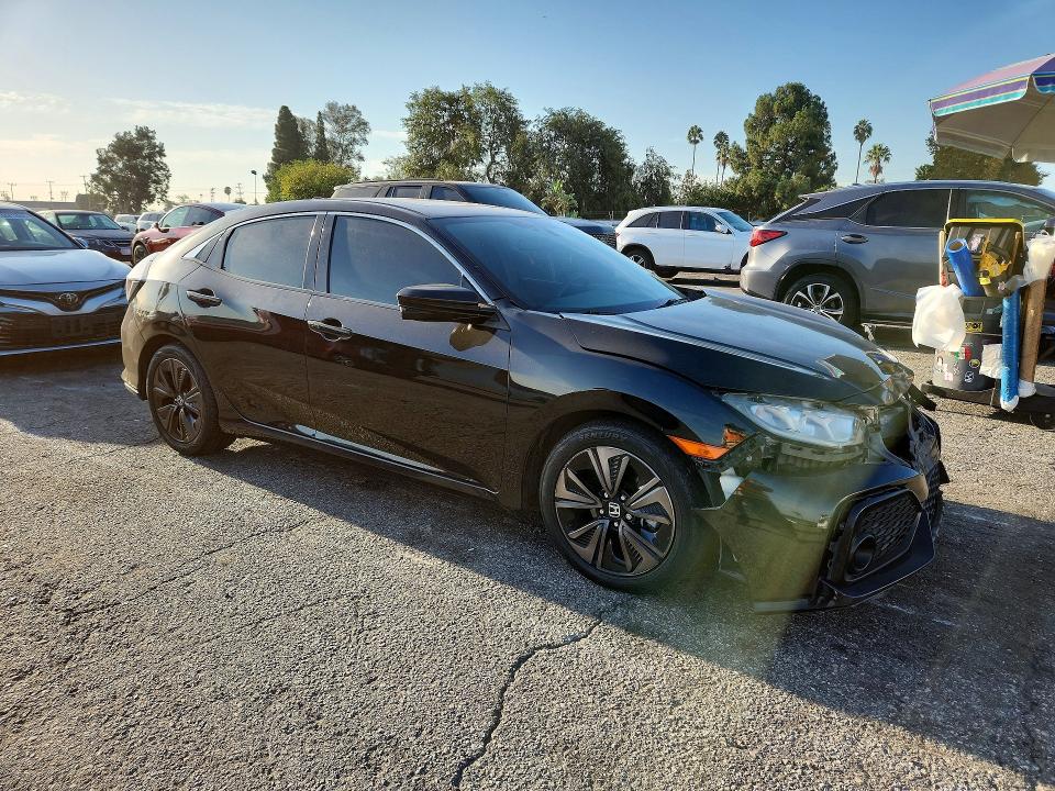 Продажа на аукционе авто 2018 Honda Civic, vin: SHHFK7H50JU406360, номер лота: 67037046