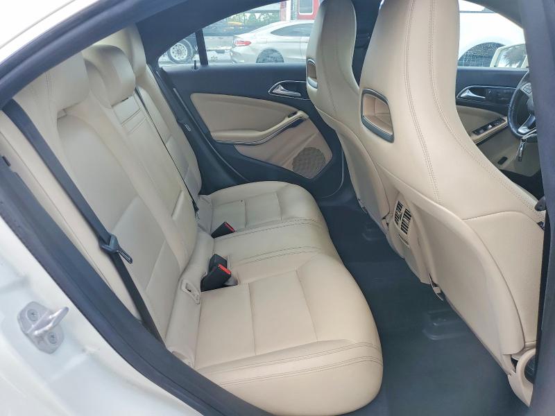 67087896 :رقم المزاد ، WDDSJ4EB0GN318744 vin ، 2016 Mercedes-benz Cla مزاد بيع