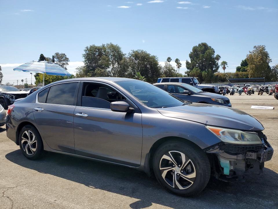 Aukcja sprzedaży 2017 Honda Accord, vin: 1HGCR2F3XHA164413, numer aukcji: 64327716
