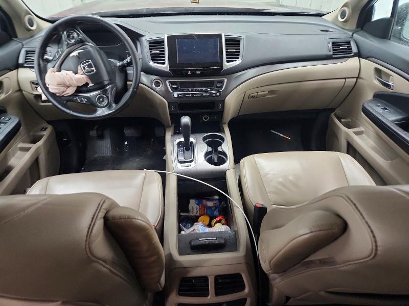 65881326 :رقم المزاد ، 5FNYF5H55JB003980 vin ، 2018 Honda Pilot مزاد بيع