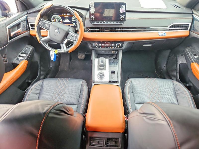 Продаж на аукціоні авто 2022 Mitsubishi Outlander, vin: JA4J4VA83NZ006642, номер лоту: 64011716