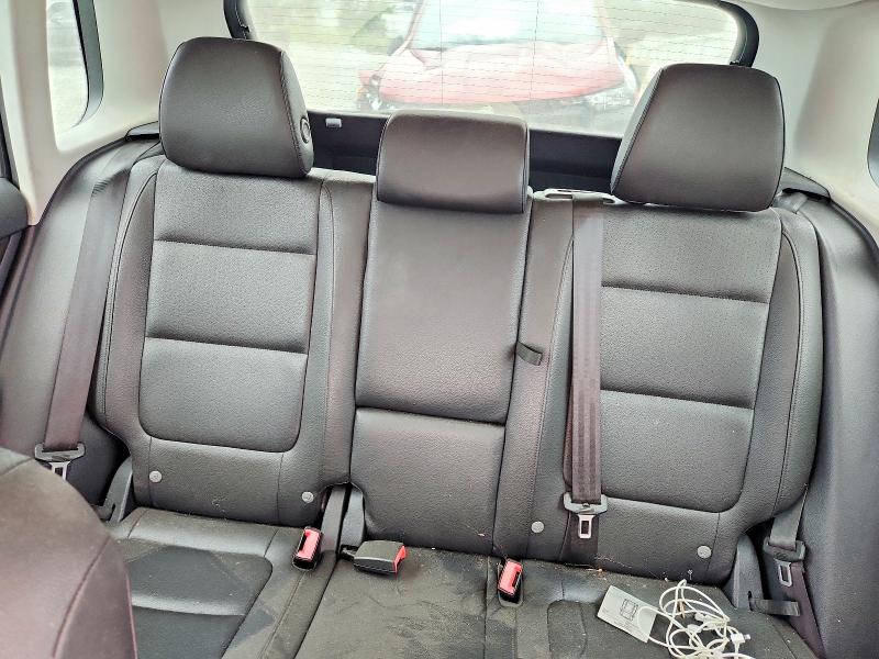 2016 Volkswagen Tiguan მანქანა იყიდება აუქციონზე, vin: WVGAV7AX6GW524217, აუქციონის ნომერი: 65171316