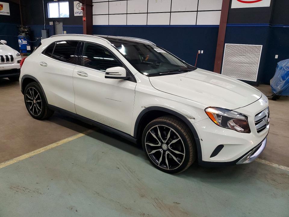 2017 Mercedes-benz Gla მანქანა იყიდება აუქციონზე, vin: WDCTG4GB9HJ318271, აუქციონის ნომერი: 66926496