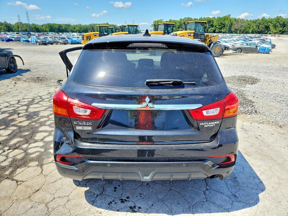 63240926 :رقم المزاد ، JA4AP3AU4JU019643 vin ، 2018 Mitsubishi Outlander Sport مزاد بيع
