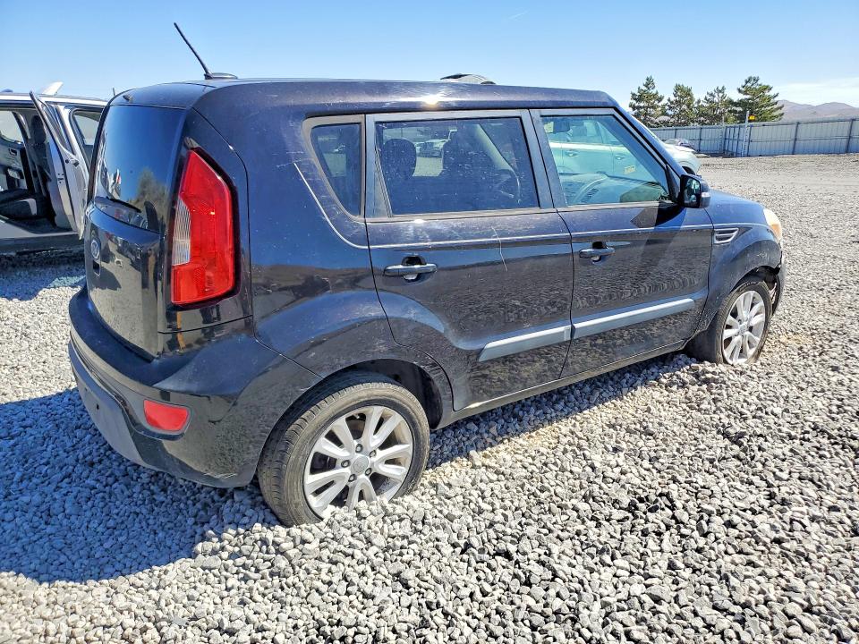 2012 Kia Soul მანქანა იყიდება აუქციონზე, vin: KNDJT2A61C7380844, აუქციონის ნომერი: 65366536