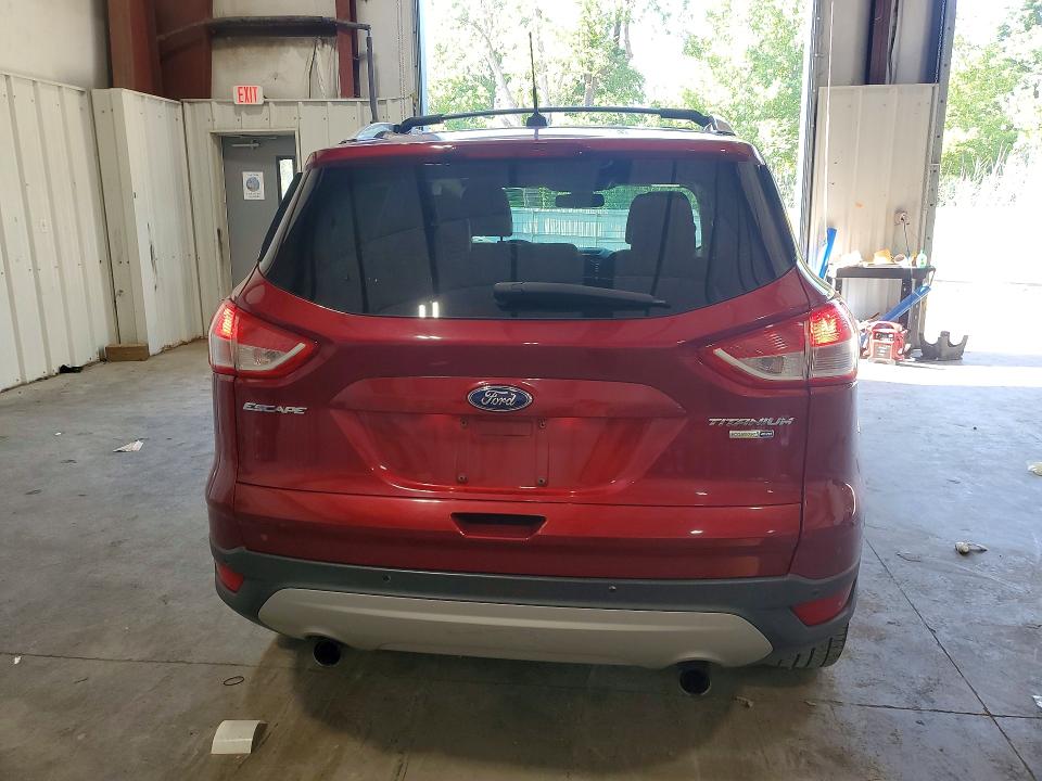 63740126 :رقم المزاد ، 1FMCU9J95DUC18643 vin ، 2013 Ford Escape مزاد بيع