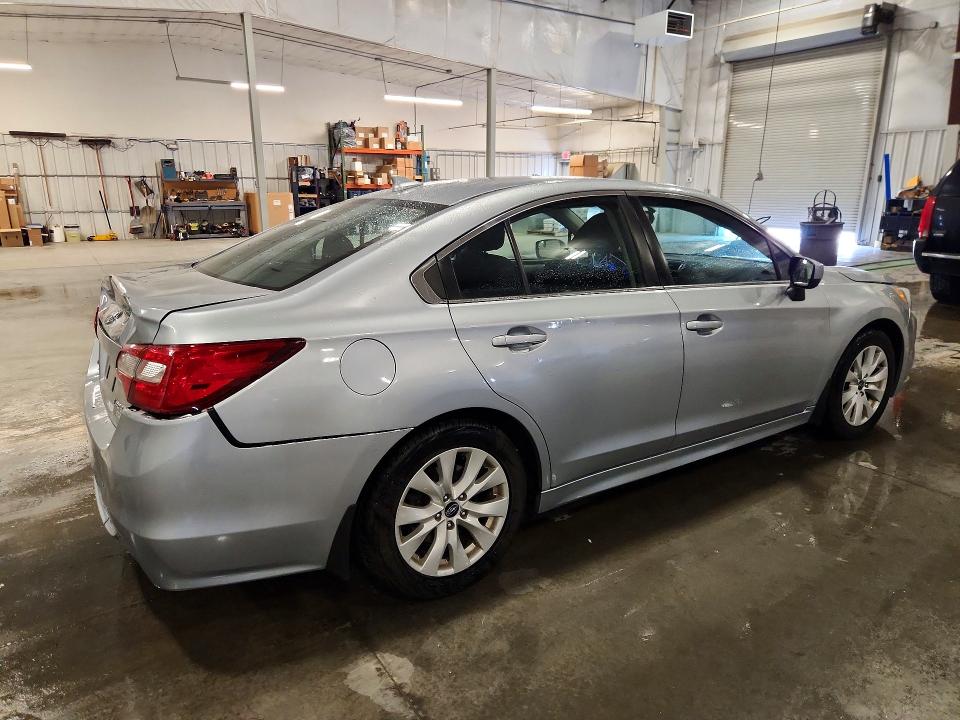 65661136 :رقم المزاد ، 4S3BNAD65H3060946 vin ، 2017 Subaru Legacy مزاد بيع