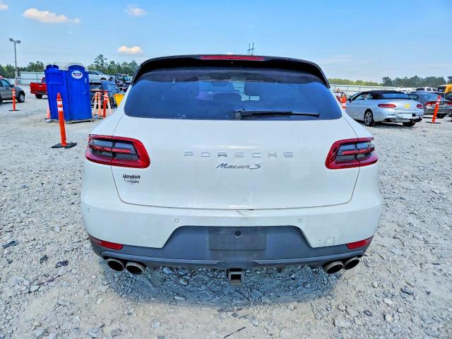 Продажа на аукционе авто 2015 Porsche Macan, vin: WP1AB2A59FLB50277, номер лота: 65827916