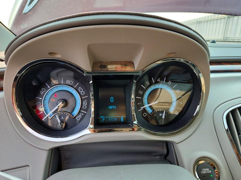 64231896 :رقم المزاد ، 1G4GC5ED5BF317640 vin ، 2011 Buick Lacrosse مزاد بيع
