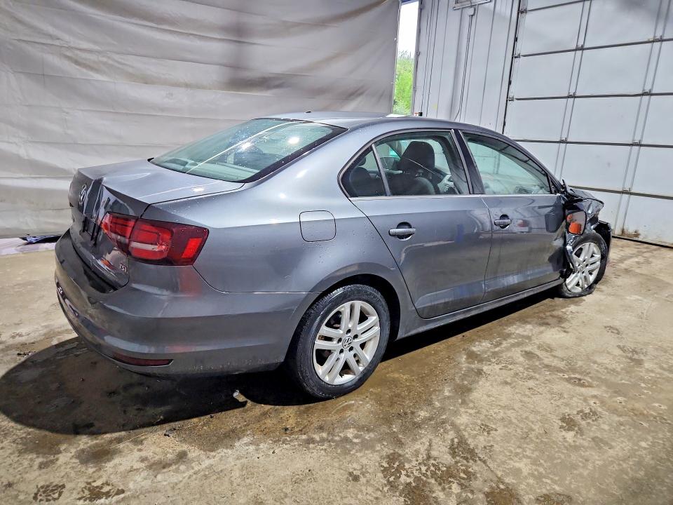 63700996 :رقم المزاد ، 3VW167AJXHM344105 vin ، 2017 Volkswagen Jetta مزاد بيع