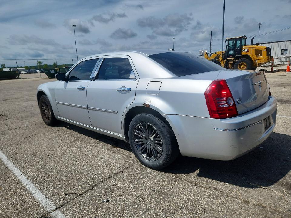 65087446 :رقم المزاد ، 2C3CA5CV3AH284627 vin ، 2010 Chrysler 300 مزاد بيع