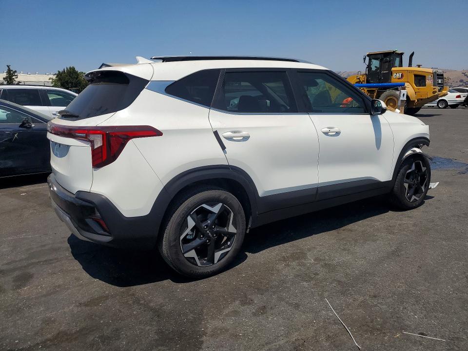 2025 Kia Seltos მანქანა იყიდება აუქციონზე, vin: KNDER2AA2S7782682, აუქციონის ნომერი: 64154726