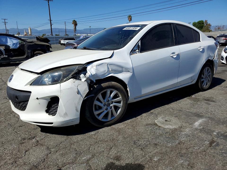 65851956 :رقم المزاد ، JM1BL1VP8D1769230 vin ، 2013 Mazda 3 مزاد بيع