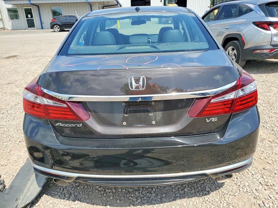 Aukcja sprzedaży 2016 Honda Accord, vin: 1HGCR3F81GA010138, numer aukcji: 63490096