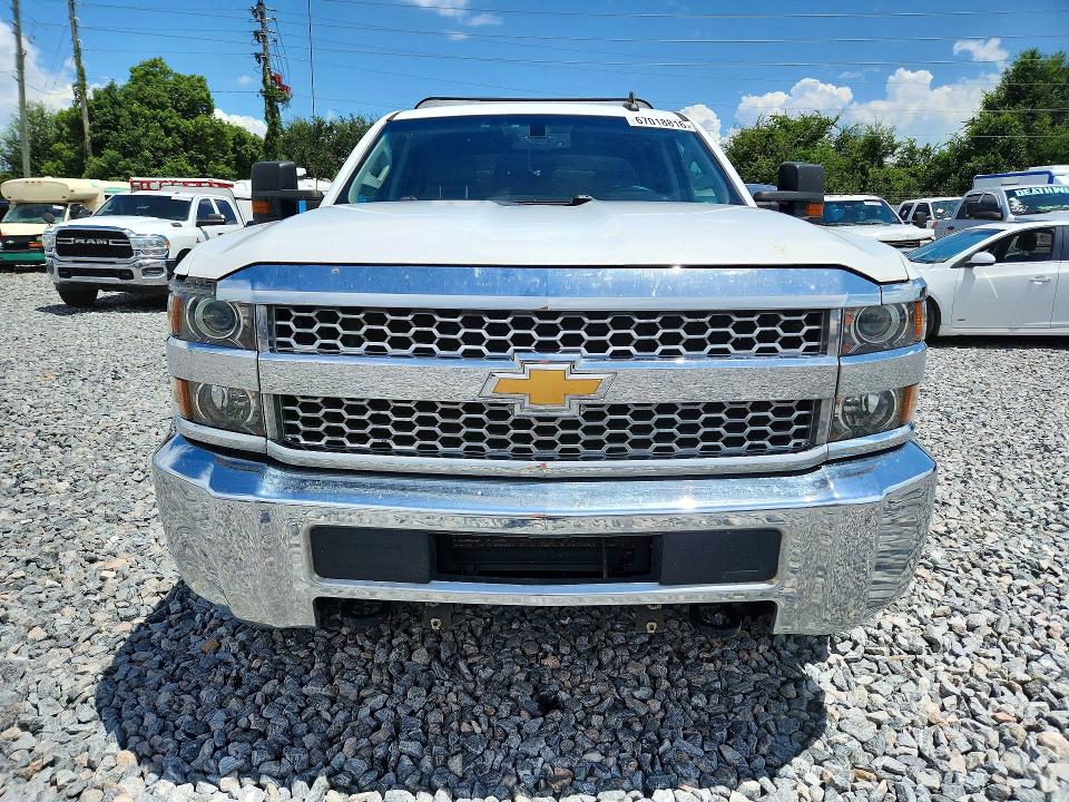 Продаж на аукціоні авто 2019 Chevrolet Silverado, vin: 2GC2KREG6K1243929, номер лоту: 67018816