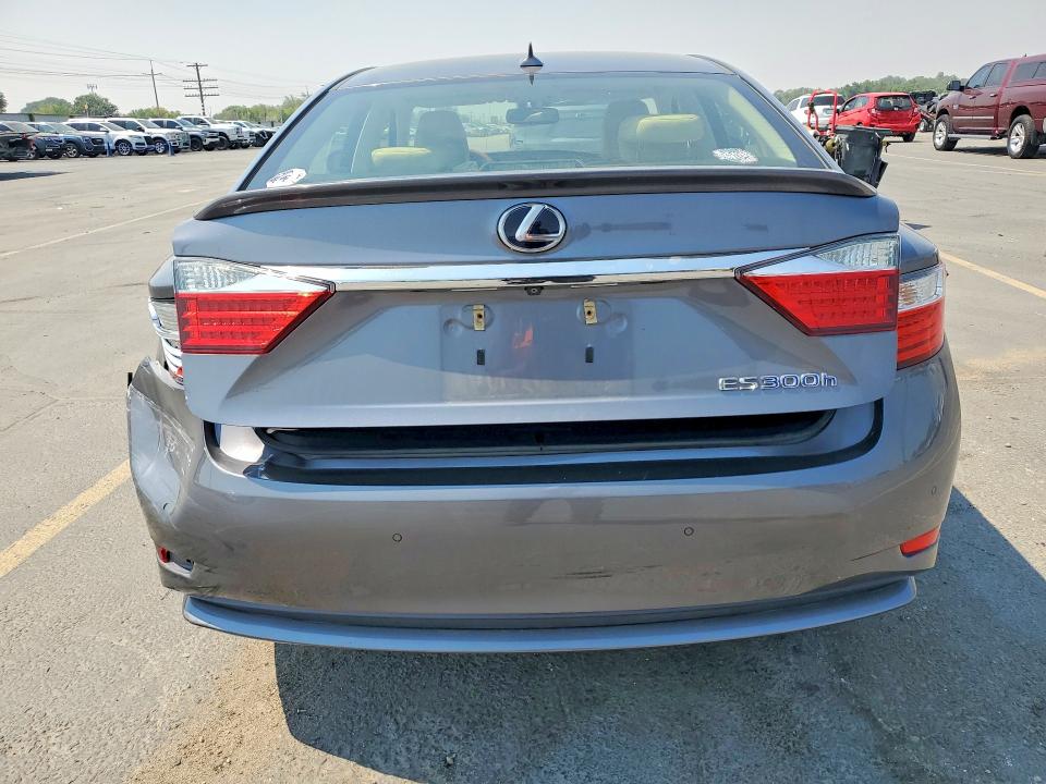 63880056 :رقم المزاد ، JTHBW1GG8D2030209 vin ، 2013 Lexus Es مزاد بيع