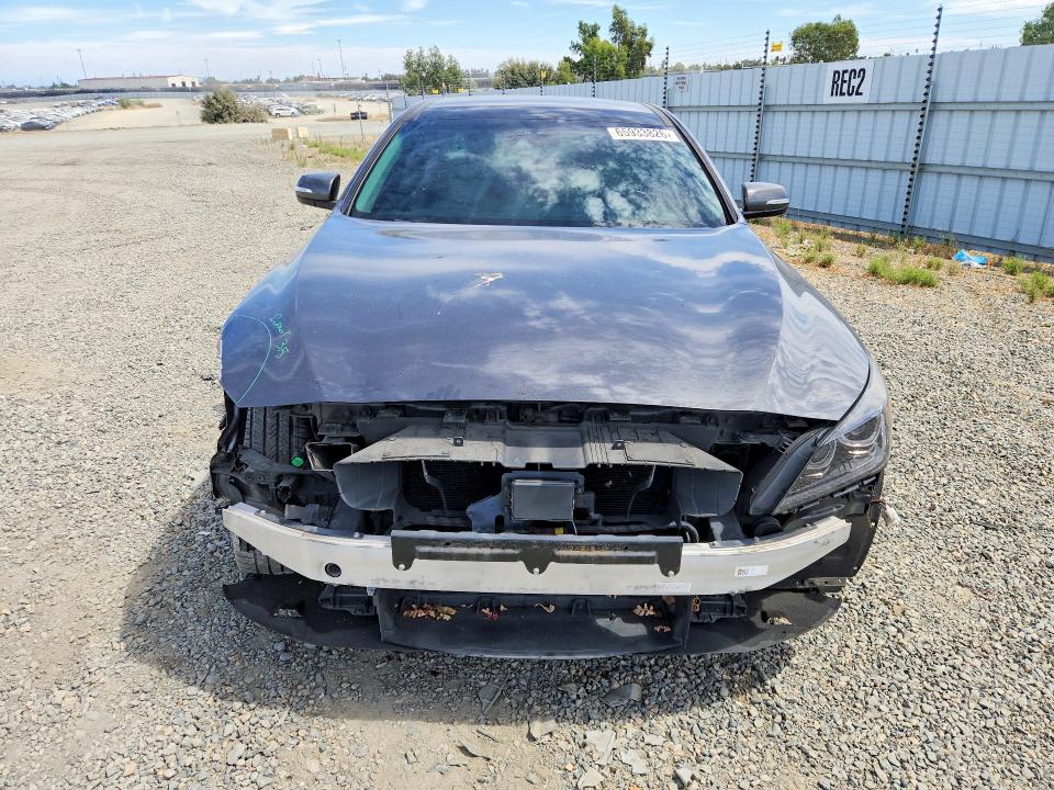 65933826 :رقم المزاد ، KMHGN4JEXJU216803 vin ، 2018 Genesis G80 مزاد بيع