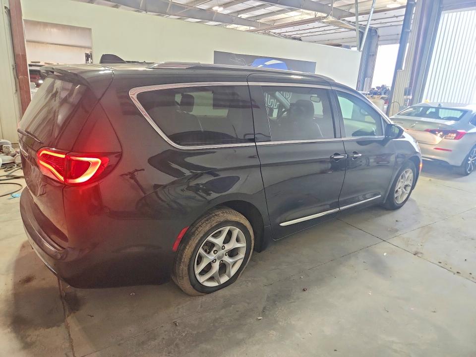 Aukcja sprzedaży 2018 Chrysler Pacifica, vin: 2C4RC1EG5JR102718, numer aukcji: 62647386