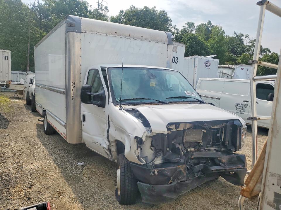 2024 Ford Econoline მანქანა იყიდება აუქციონზე, vin: 1FDWE3FN4RDD28832, აუქციონის ნომერი: 64827836