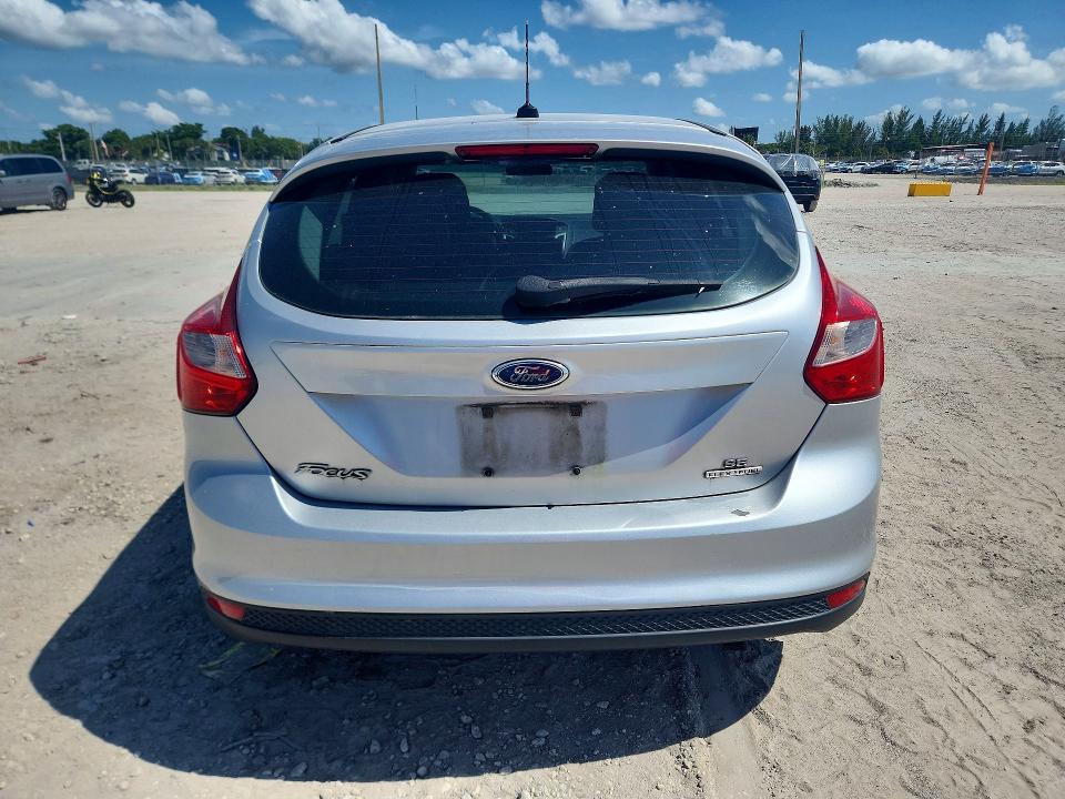 2014 Ford Focus მანქანა იყიდება აუქციონზე, vin: 1FADP3K25EL251895, აუქციონის ნომერი: 64888096