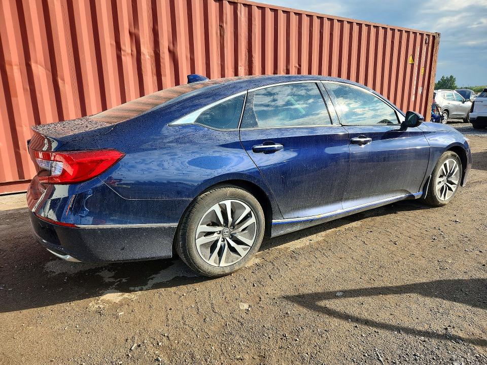 65513186 :رقم المزاد ، 1HGCV3F9XJA800355 vin ، 2018 Honda Accord مزاد بيع