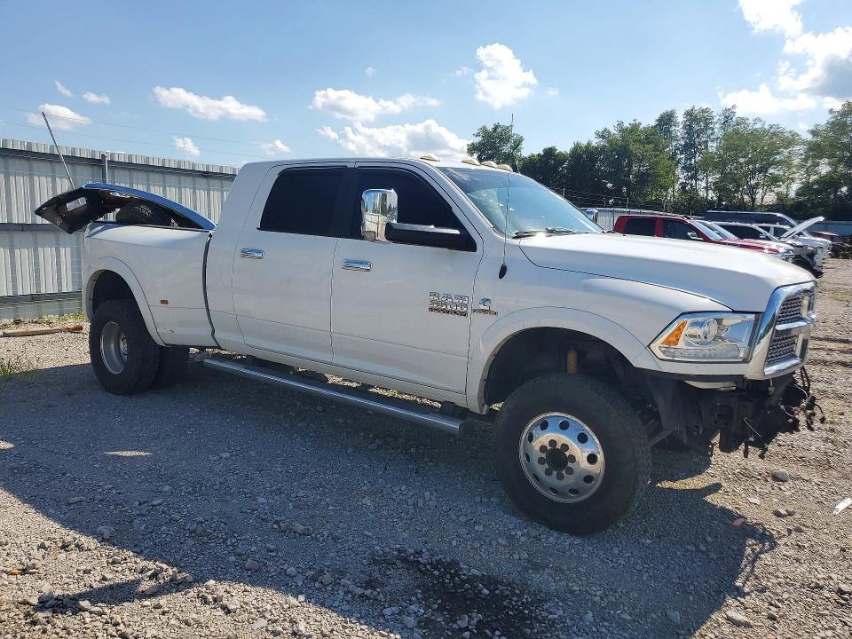 65921986 :رقم المزاد ، 3C63RRML5HG597429 vin ، 2017 Ram 3500 مزاد بيع