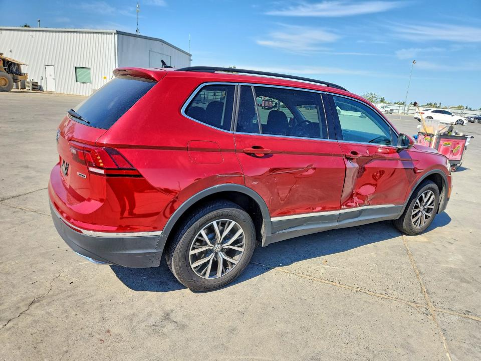Продажа на аукционе авто 2020 Volkswagen Tiguan, vin: 3VV2B7AX7LM057810, номер лота: 65019406