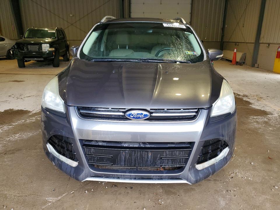 64977026 :رقم المزاد ، 1FMCU9J97FUB19339 vin ، 2015 Ford Escape مزاد بيع