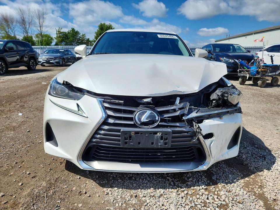 66045406 :رقم المزاد ، JTHBA1D23H5051979 vin ، 2017 Lexus Is مزاد بيع