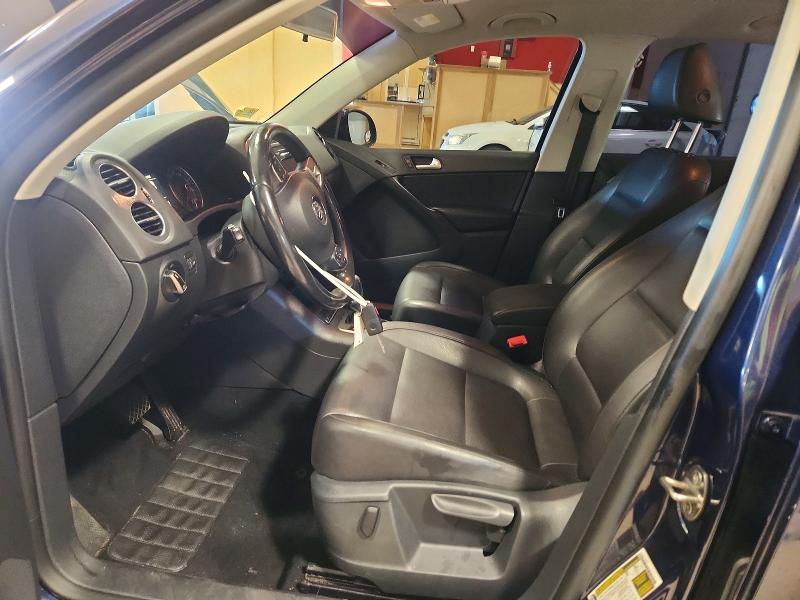 64015986 :رقم المزاد ، WVGBV3AX6EW555476 vin ، 2014 Volkswagen Tiguan مزاد بيع